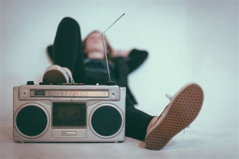 listen to radio online.